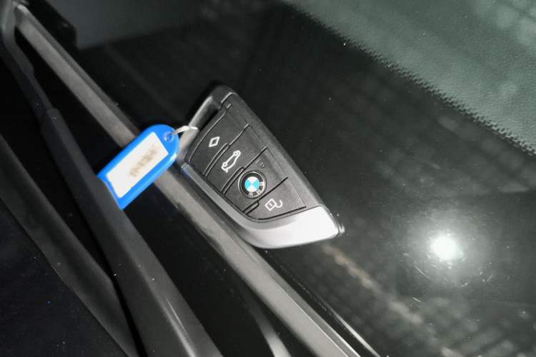 Used BMW iX3 2024 Leading Model