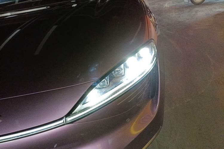 Used Hima Luxeed S7 2025 785 km Ultra
