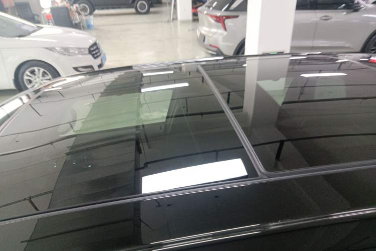 Used  MINI 2019 1.5T COOPER Racing Edition Five-Door Model