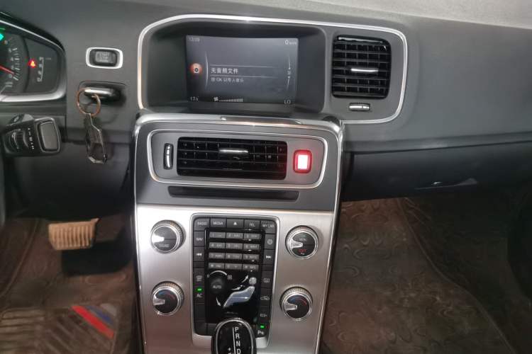 Used Volvo S60 2019 S60L Facelift T5 Intelligent Advanced Edition
