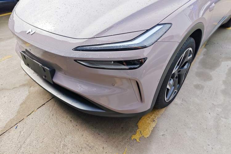 Used ONVO L60 2024 60 kWh All-Wheel Drive
