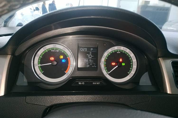 Used Skoda Rapid 2019 1.5L Automatic Comfort Edition China VI Standard
