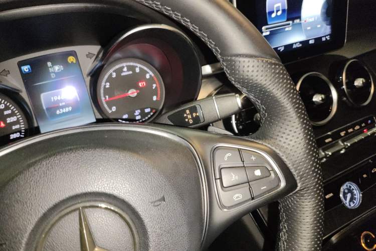 Used Mercedes-Benz C-Class 2015 C 200 L Sport Edition
