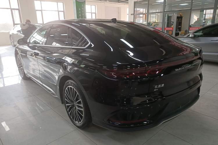 Used BYD Han 2025 EV with 701 km of Laser Radar-Enabled Intelligent Driving
