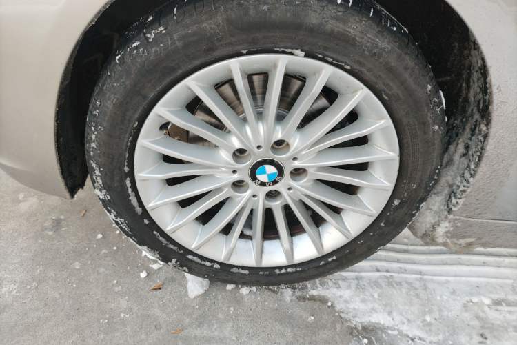 Used BMW 3 Series 2016 320Li Luxury Design Package
