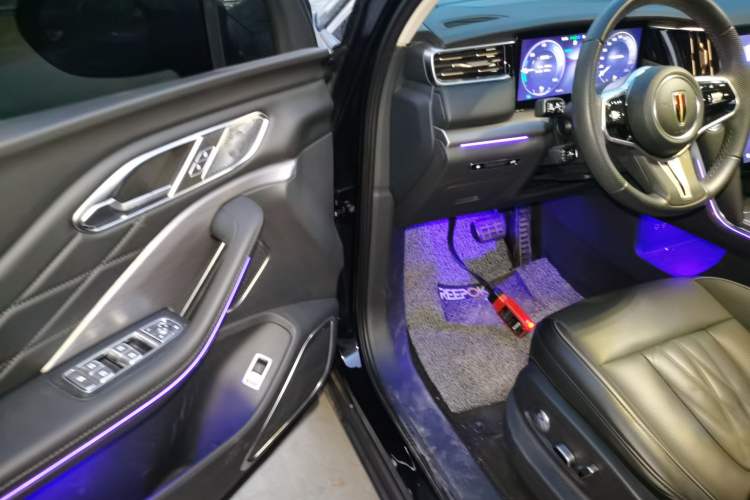 Used Hongqi HS7 PHEV 2024 2.0T PHEV Four-Wheel Drive Flagship Edition 6 Seats