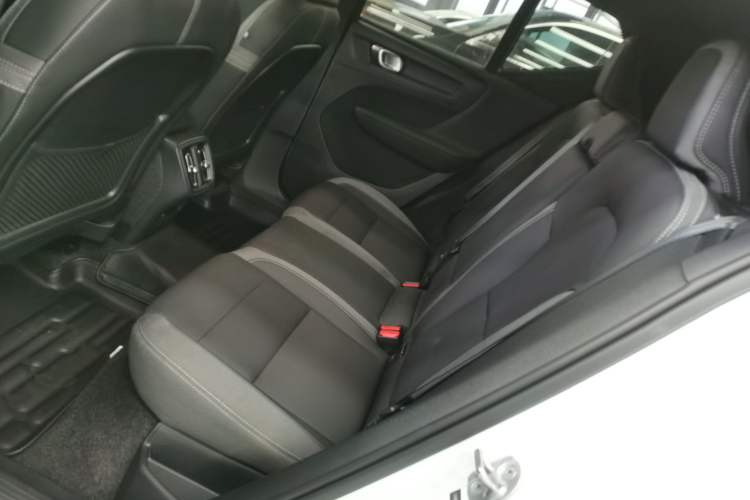 Used Volvo XC40 2023 B3 Zhiyuan Luxury Edition