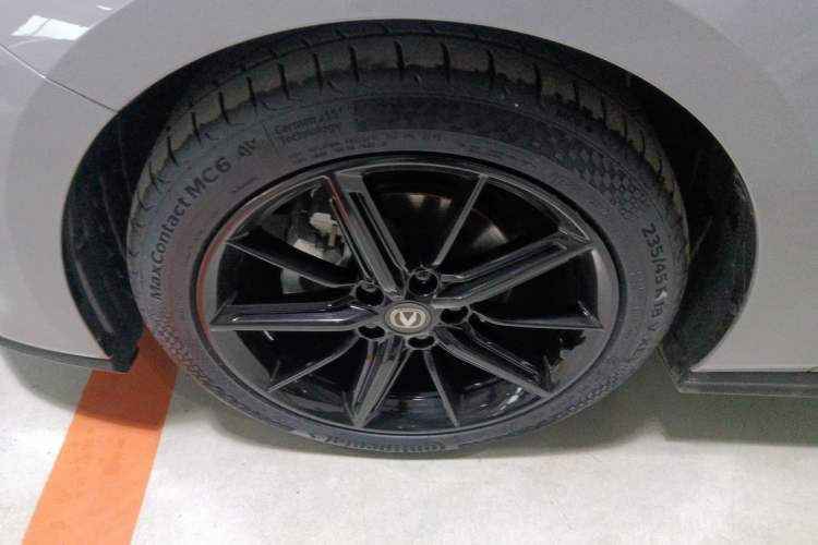 Used Changan UNI-V 2022 1.5T Prestige Version
