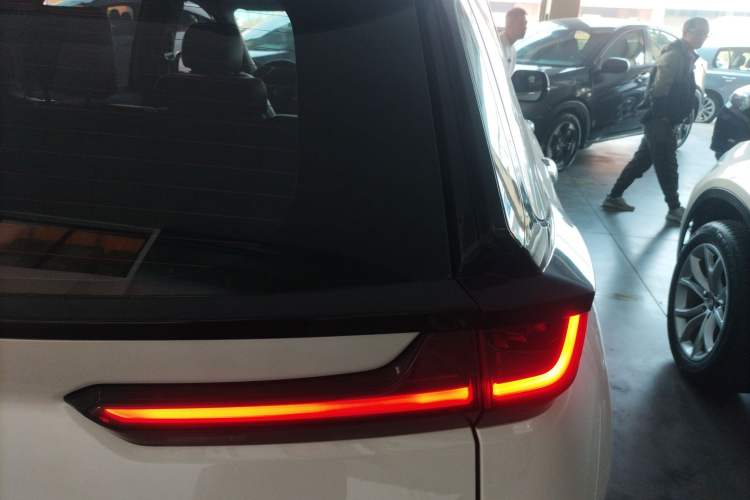 Used Honda Breeze 2021 240TURBO CVT Front-Wheel Drive Elite Edition
