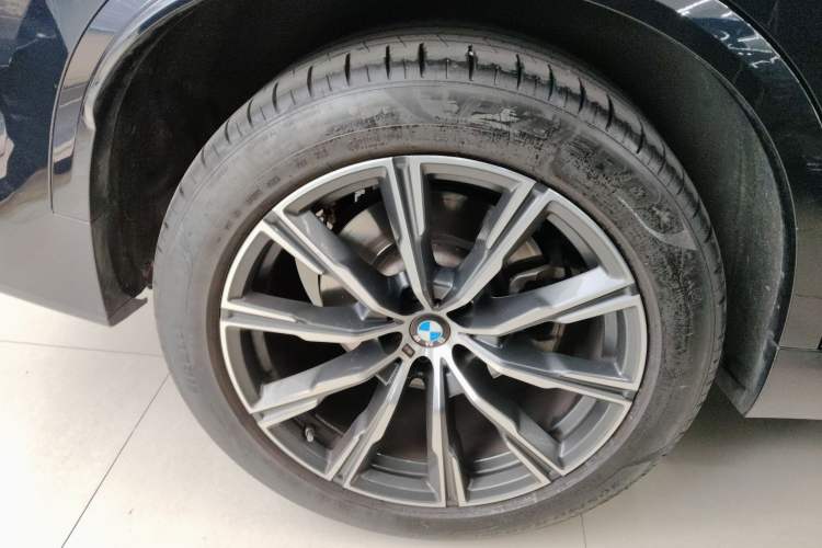 Used BMW X5 2022 Restyled xDrive 30Li Luxury Version M Sport Package