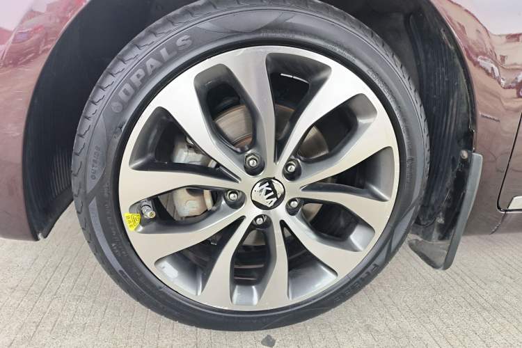 Used Kia K3 2013 1.6L Automatic GLS
