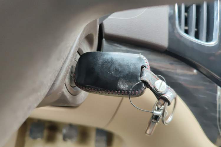 Used Baojun 730 2014 1.5L manual Comfort ESP version 7 seats