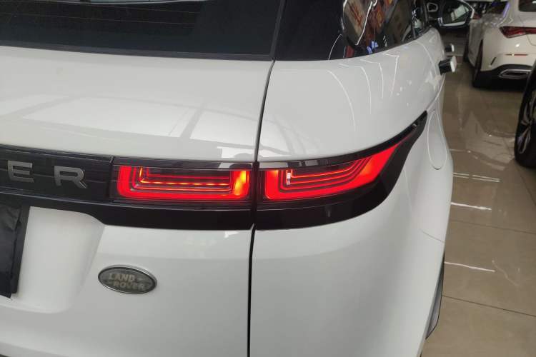 Used Land Rover Range Rover Evoque 2020 249 PS R-DYNAMIC S Sport Edition
