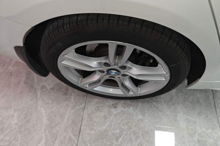 Used BMW 3 Series 2018 320Li Leading Model M Sport Package
