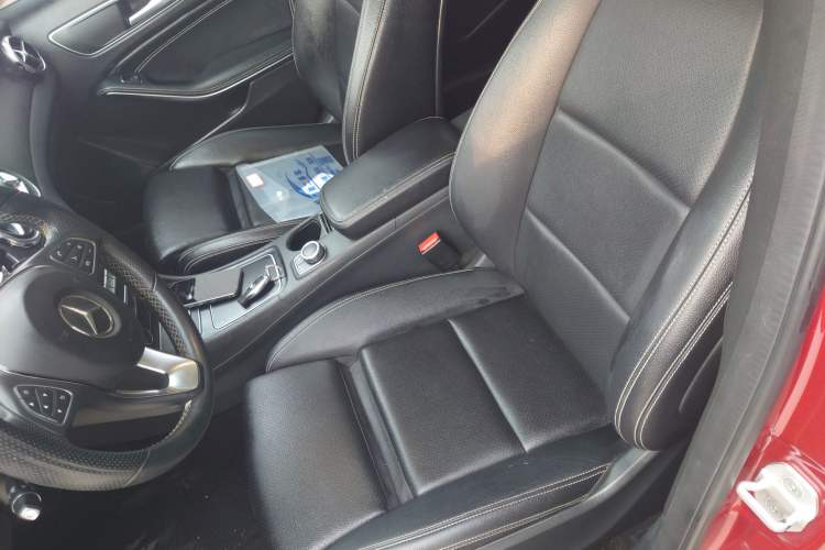 Used Mercedes-Benz GLA 2017 GLA 200 Fashion Model