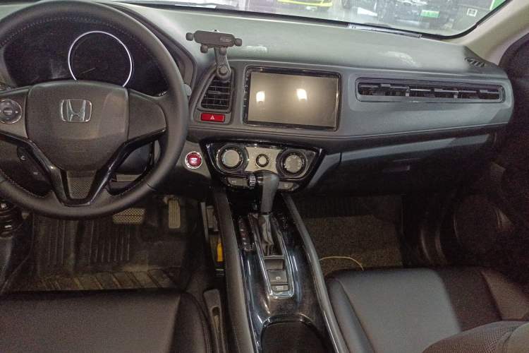 Used Honda Vezel 2017 1.8L CVT Front-Wheel Drive Pioneer Edition