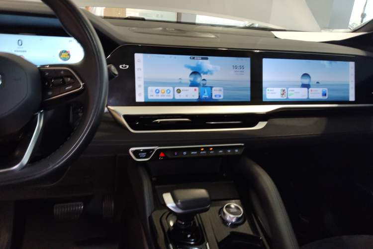 Used Geely Auto Monjaro L 2024 2.0TD High-Power Automatic Two-Wheel Drive Skyline Edition
