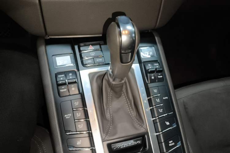 Used Porsche Macan 2016 Macan 2.0T
