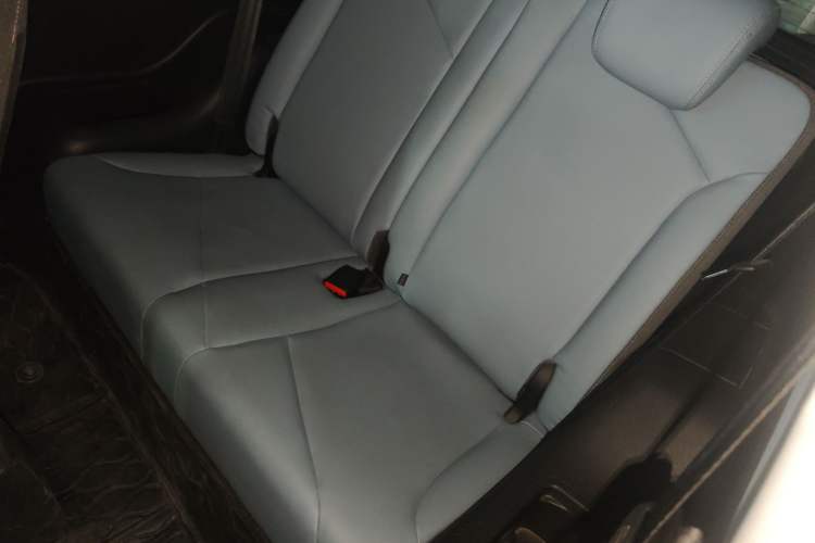 Used Chery Little Ant 2022 Restyled Version Sweet Pink Edition Half-Sugar Version 28.8 kWh 30 kW 301 km
