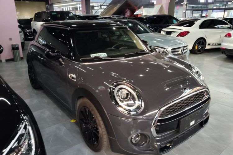 Used  MINI 2021 2.0T COOPER S Classic Edition
