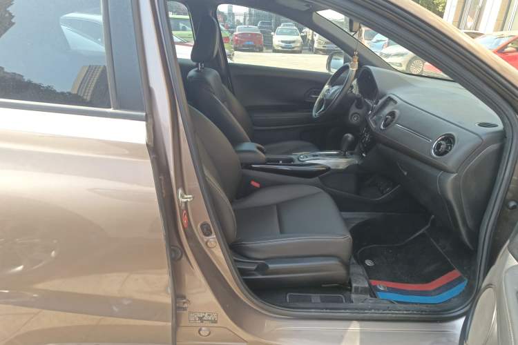 Used Honda XR-V 2017 1.5L LXi CVT Classic Edition
