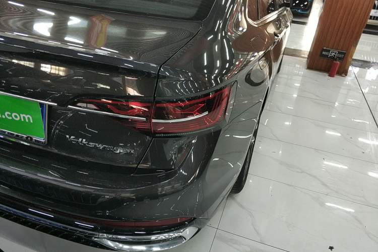 Used Volkswagen Sagitar 2023 300TSI DSG Excellence Edition
