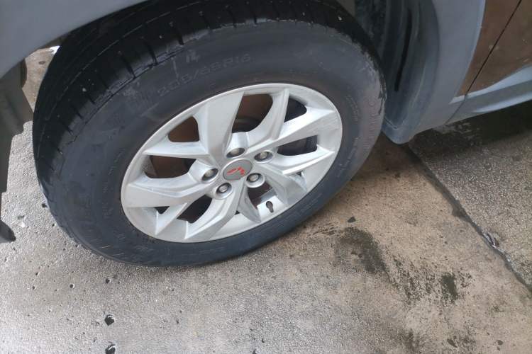 Used Wuling Hongguang S3 2019 1.5L Manual Standard Version China VI Standard
