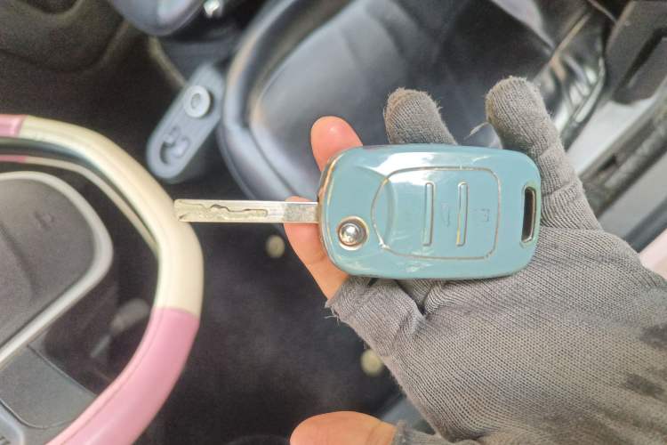 Used Wuling Hongguang MINIEV 2021 Macaron Fashion Edition Lithium-Ion Battery
