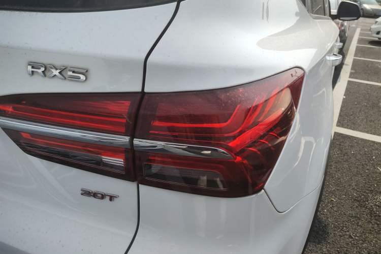 Used Roewe RX5 2016 20T Two-Wheel Drive Automatic Internet Smart Edition