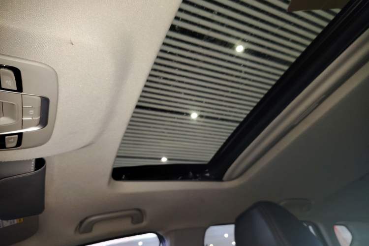 Used Geely Auto Coolray 2020 Facelift 240T DCT Hunter
