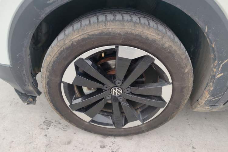 Used Volkswagen Tacqua 2021 200TSI DSG JoyConnect Edition
