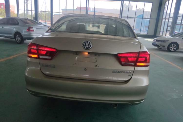 Used Volkswagen Santana 2013 1.6L Automatic Comfort Edition
