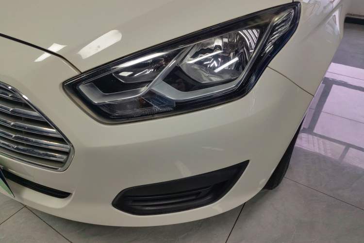 Used Ford Escort 2017 Revised Version 1.5L Automatic Comfort Edition