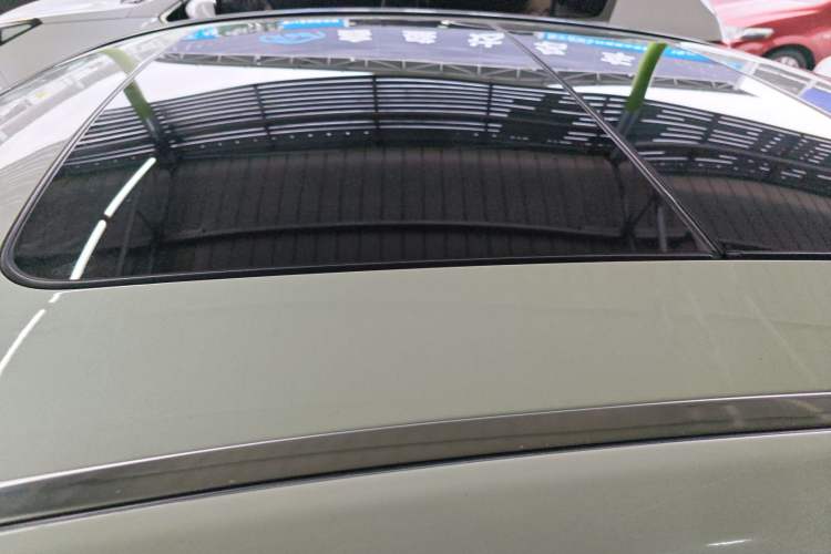 Used Geely Auto Emgrand GT 2015 1.8T Comfort Model
