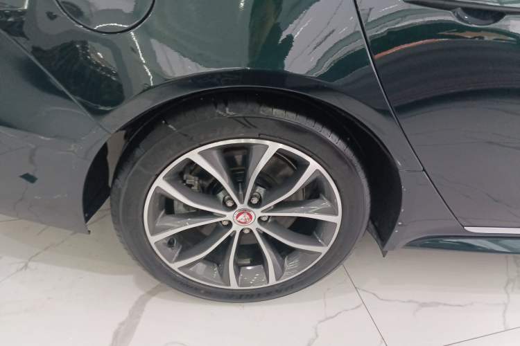 Used Jaguar XFL 2022 XFL 2.0T P250 Two-Wheel-Drive Elite Sport Edition