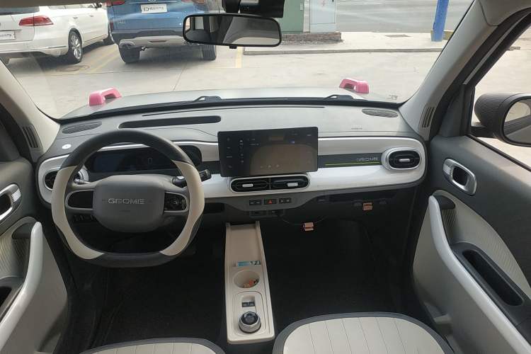 Used  Panda 2025 210km Panda Rider