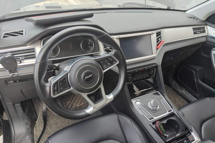 Used Zotye Domy X7 2018 2.0T Automatic Prestige Edition