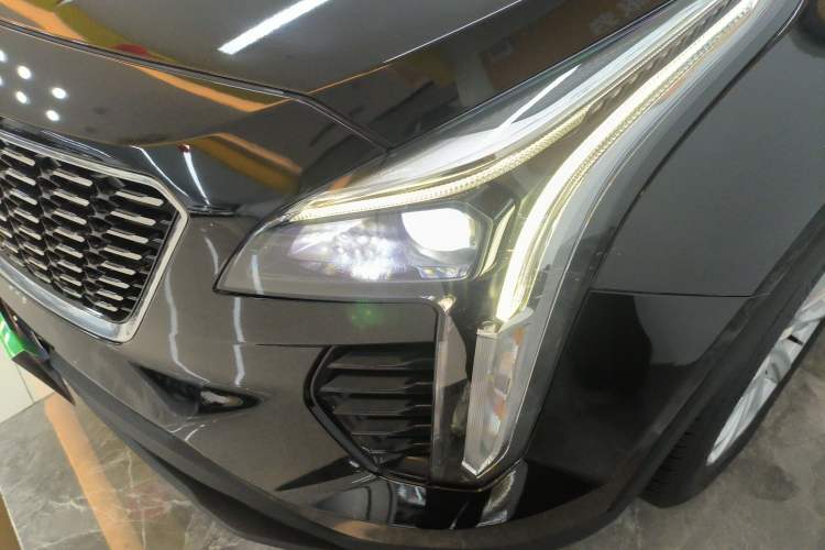 Used Cadillac XT4 2021 28T Two-Wheel Drive Tech Edition
