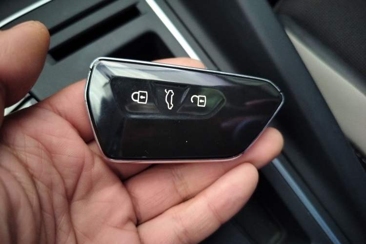 Used Volkswagen Golf 2023 Facelift 280TSI DSG Pro
