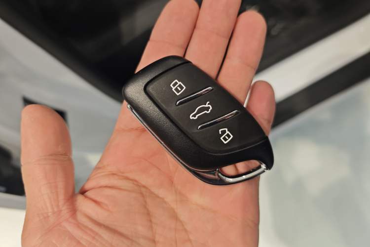 Used Roewe i5 2023 1.5L CVT Luxury Edition
