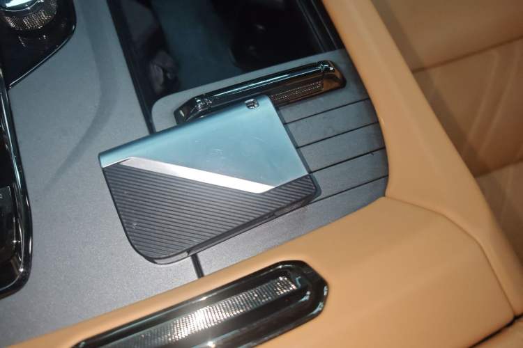 Used Lynk & Co 09 EM-P 2021 2.0T PHEV Ultra 7-Seater
