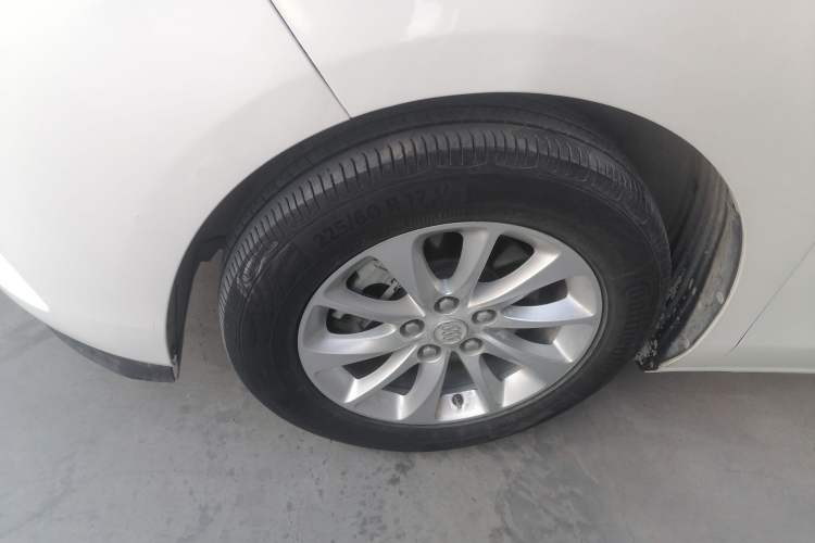 Used Buick GL8 2018 ES 28T Comfort Model China VI Standard
