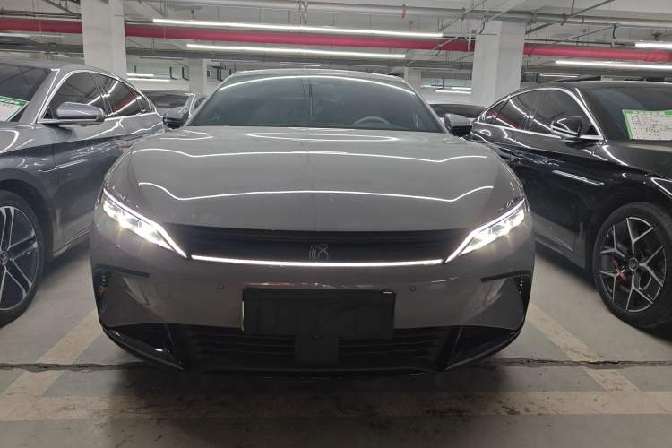 Used BYD Han 2025 EV 605KM Prestige Model
