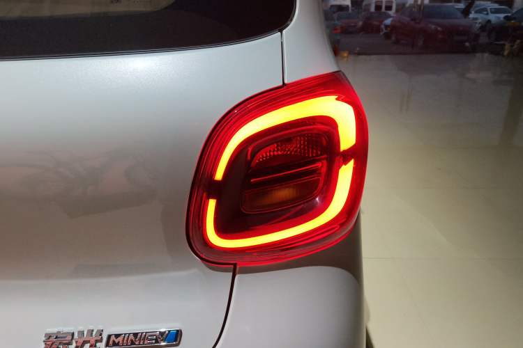 Used Wuling Hongguang MINIEV 2025 Four-Door Version Advanced Edition