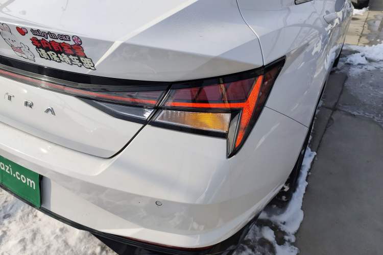 Used Hyundai Elantra 2022 1.5L CVT LUX Prestige Edition
