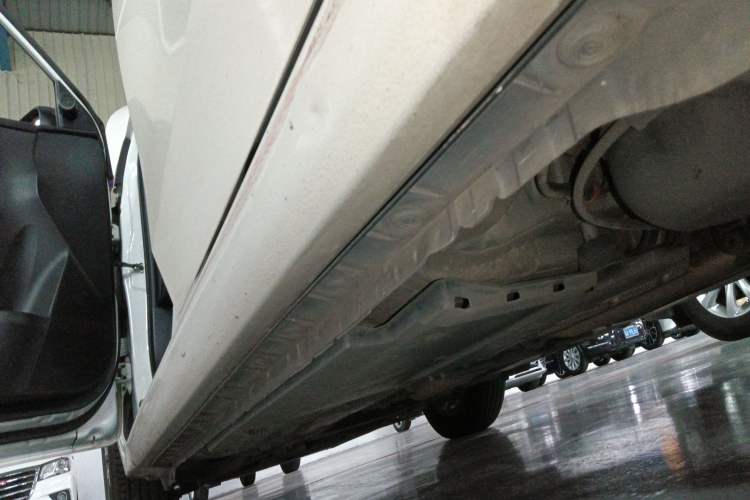 Used Toyota Levin 2016 Dual-Engine 1.8H GS E-CVT Elite Model with Sunroof
