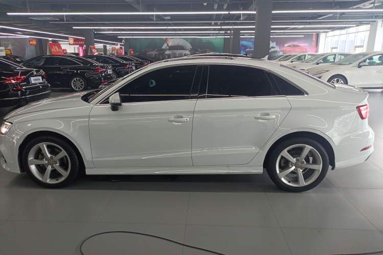 Used Audi A3 2018 30th Anniversary Edition Limousine 35 TFSI Fashion Model