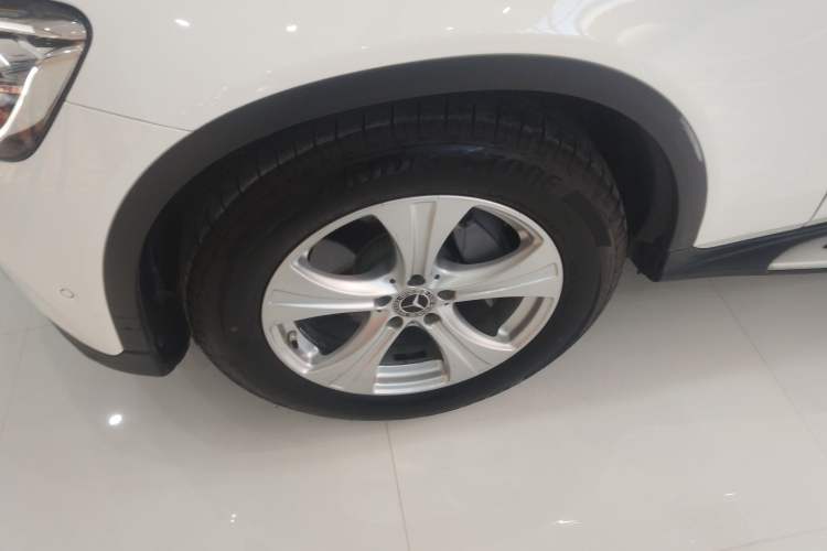 Used Mercedes-Benz GLC 2020 GLC 260 L 4MATIC Dynamic Model
