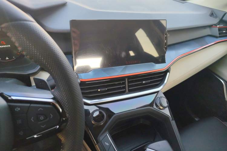 Used Lynk & Co 06 2020 1.5T YAO Halo