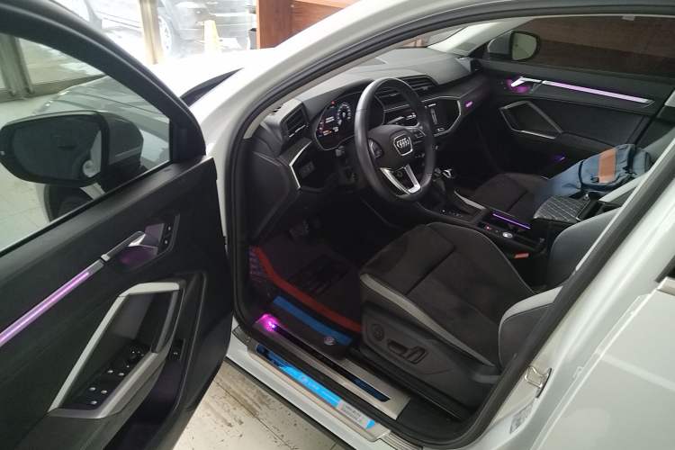 Used Audi Q3 2023 35 TFSI Progressive Dynamic Edition (1.4T)